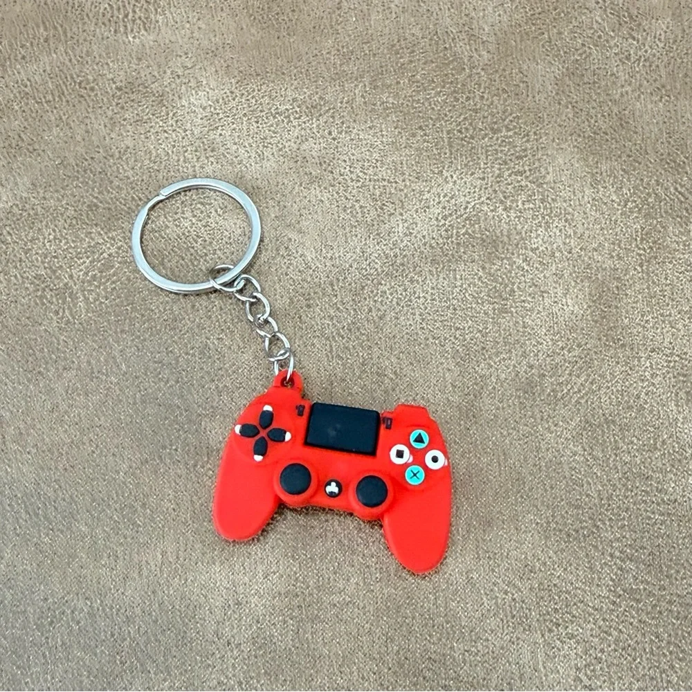 Red Game Controller Keychain – Gamer Controller Charm Key Ring – New